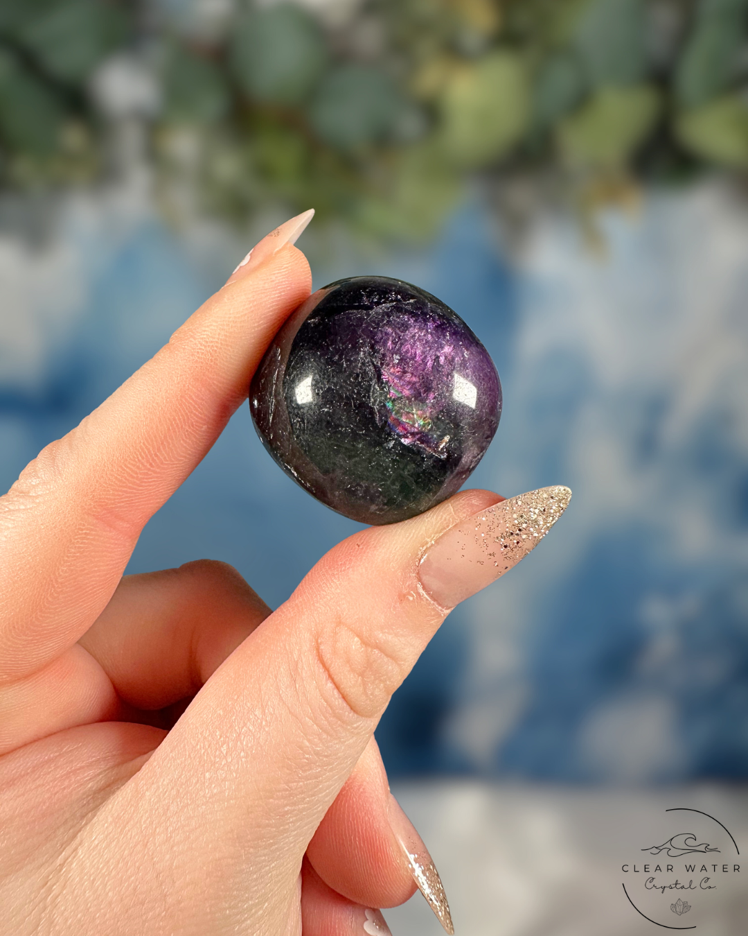 Dark Fluorite Tumbles: Deep Clarity & Grounded Protection