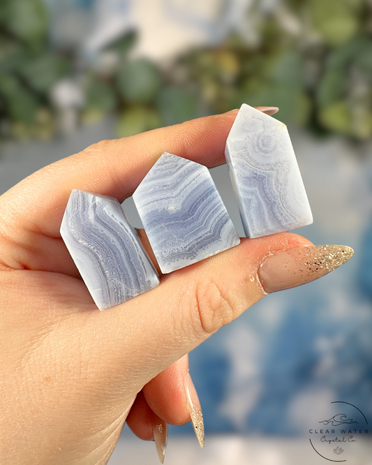 Mini Blue Lace Agate Tower - Gentle Calm & Clear Expression