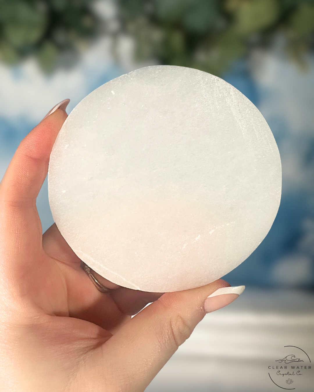Satin Spar Charging Plate: Lunar Light