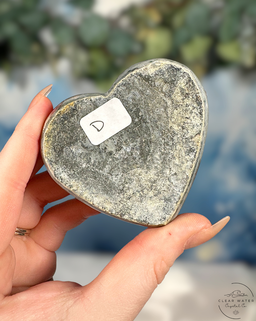 Uruguayan Amethyst Heart Carvings