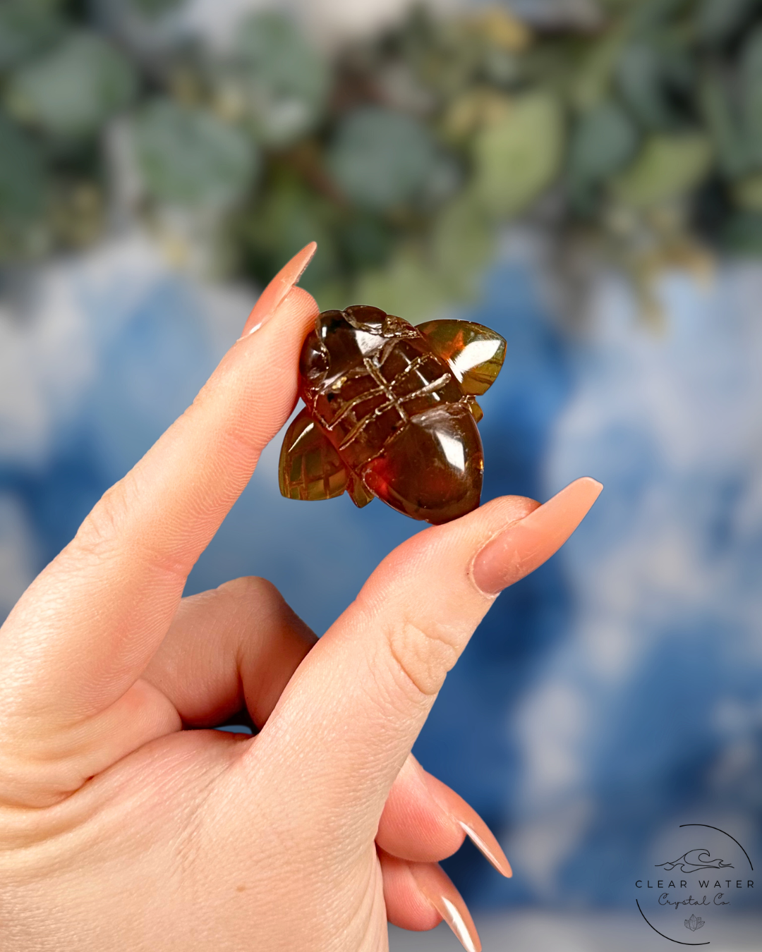Indonesian UV Reactive Amber Bee – The Honeykeeper