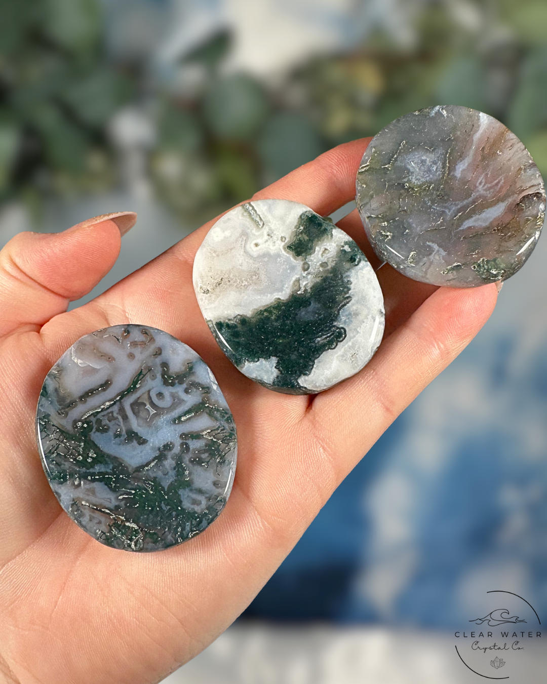 Moss Agate Worry Stone - Grounding Growth & Tranquil Connection