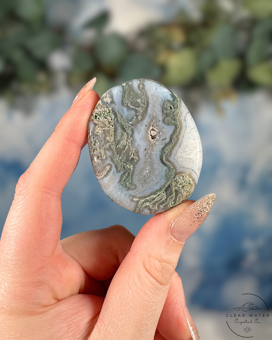 Moss Agate Worry Stone - Grounding Growth & Tranquil Connection