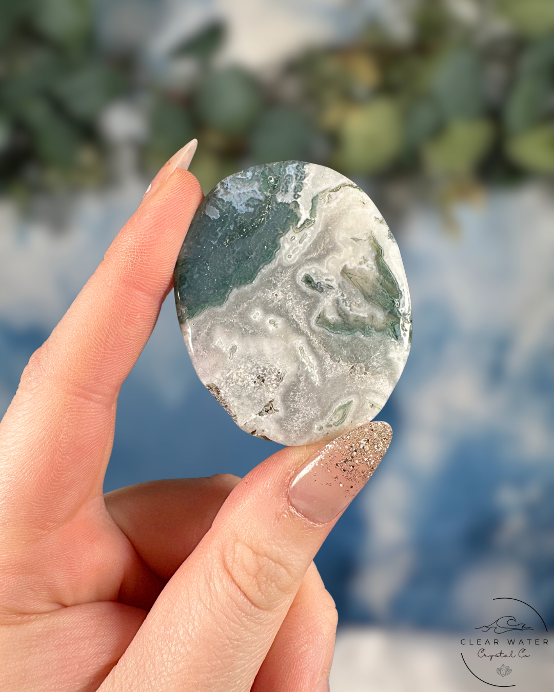 Moss Agate Worry Stone - Grounding Growth & Tranquil Connection