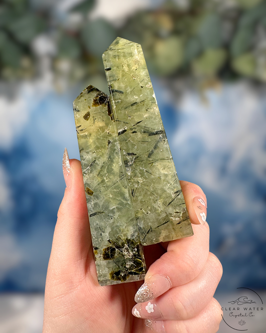 Gemmy Prehnite Towers: Emerald Gardens