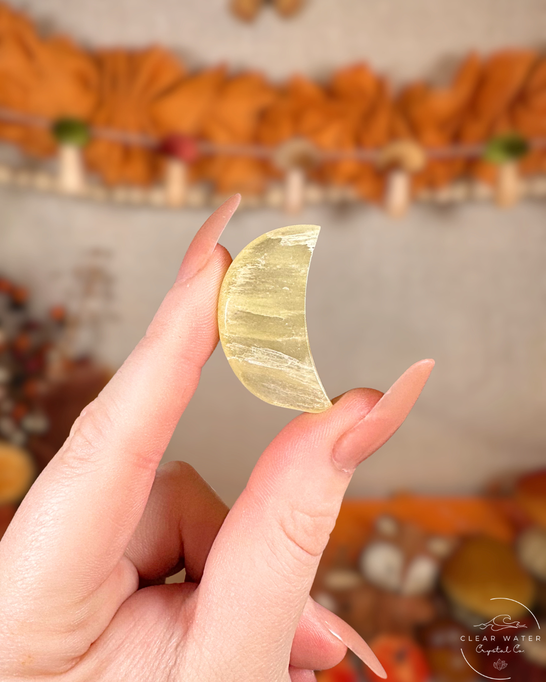 Calcite Crescent: Mini Calcite Moon