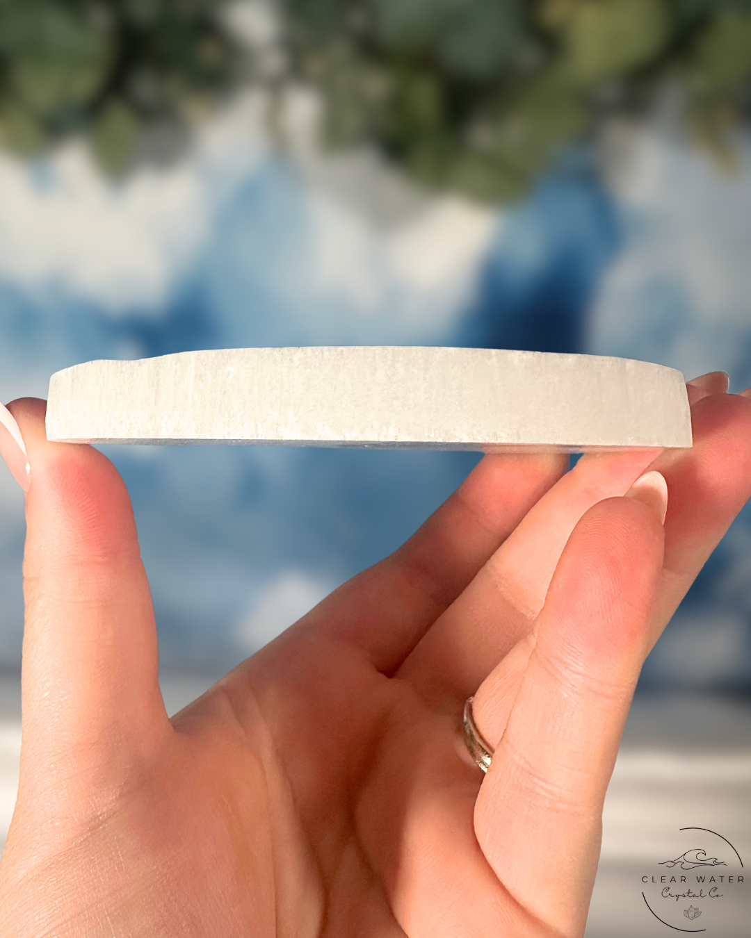 Satin Spar Charging Plate: Lunar Light