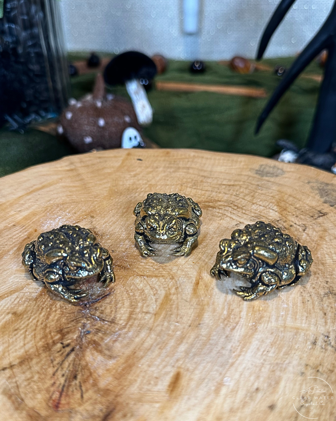 Chubby Toad Brass Buddy