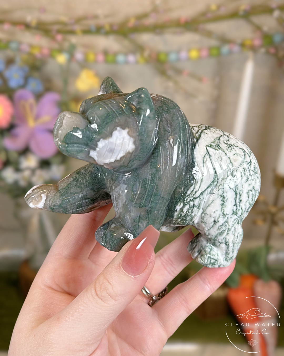Large Moss Agate Bear Carvings – China