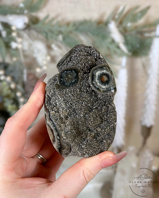 Black Amethyst Cut Base – Uruguay