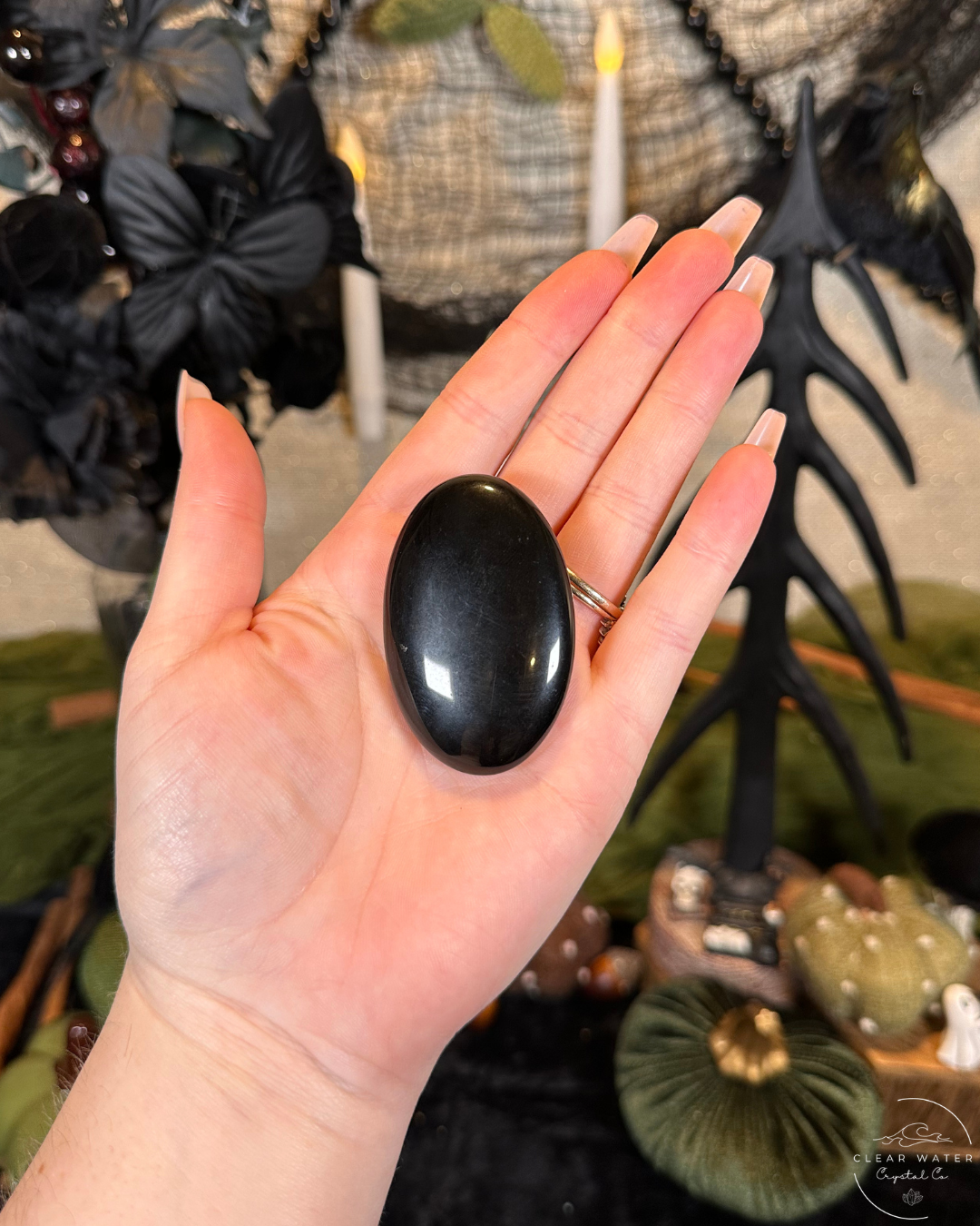 Obsidian Palmstone