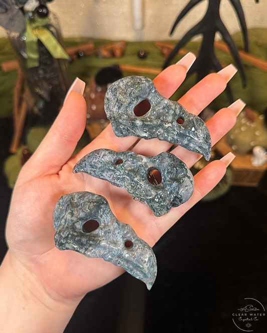 Moss Agate Raven Skull