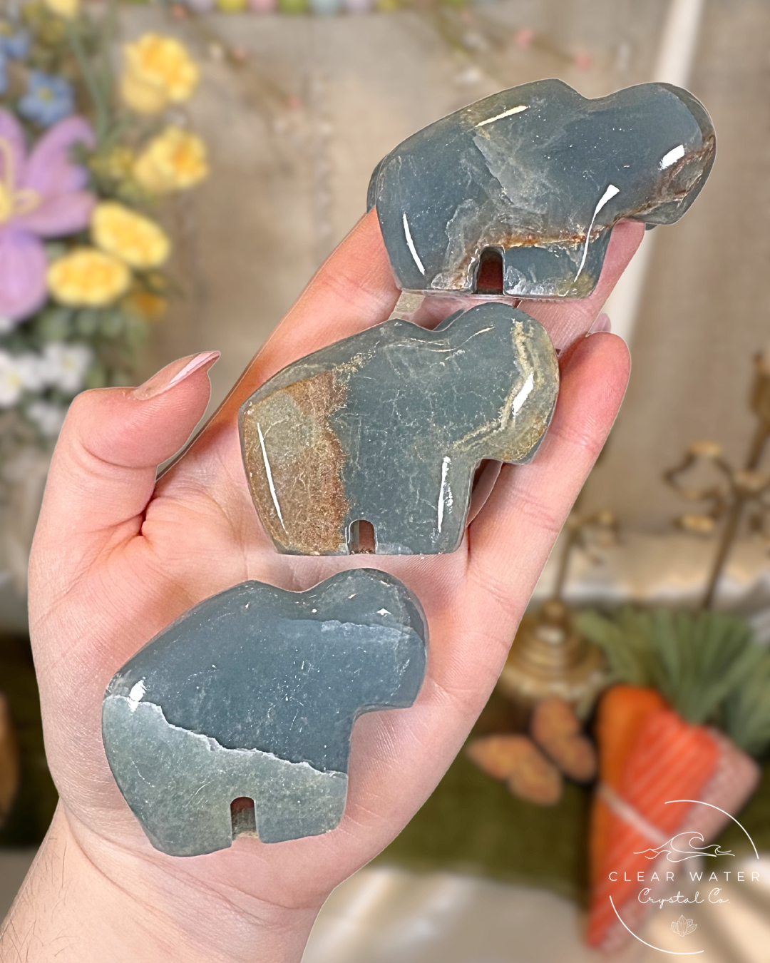 Blue Onyx Buffalo Carvings – Argentina