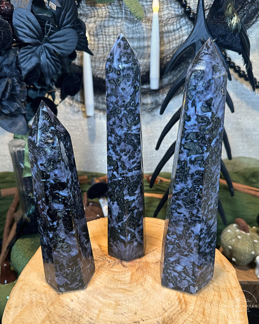 Large Indigo Gabbro Statement Tower | Mexico