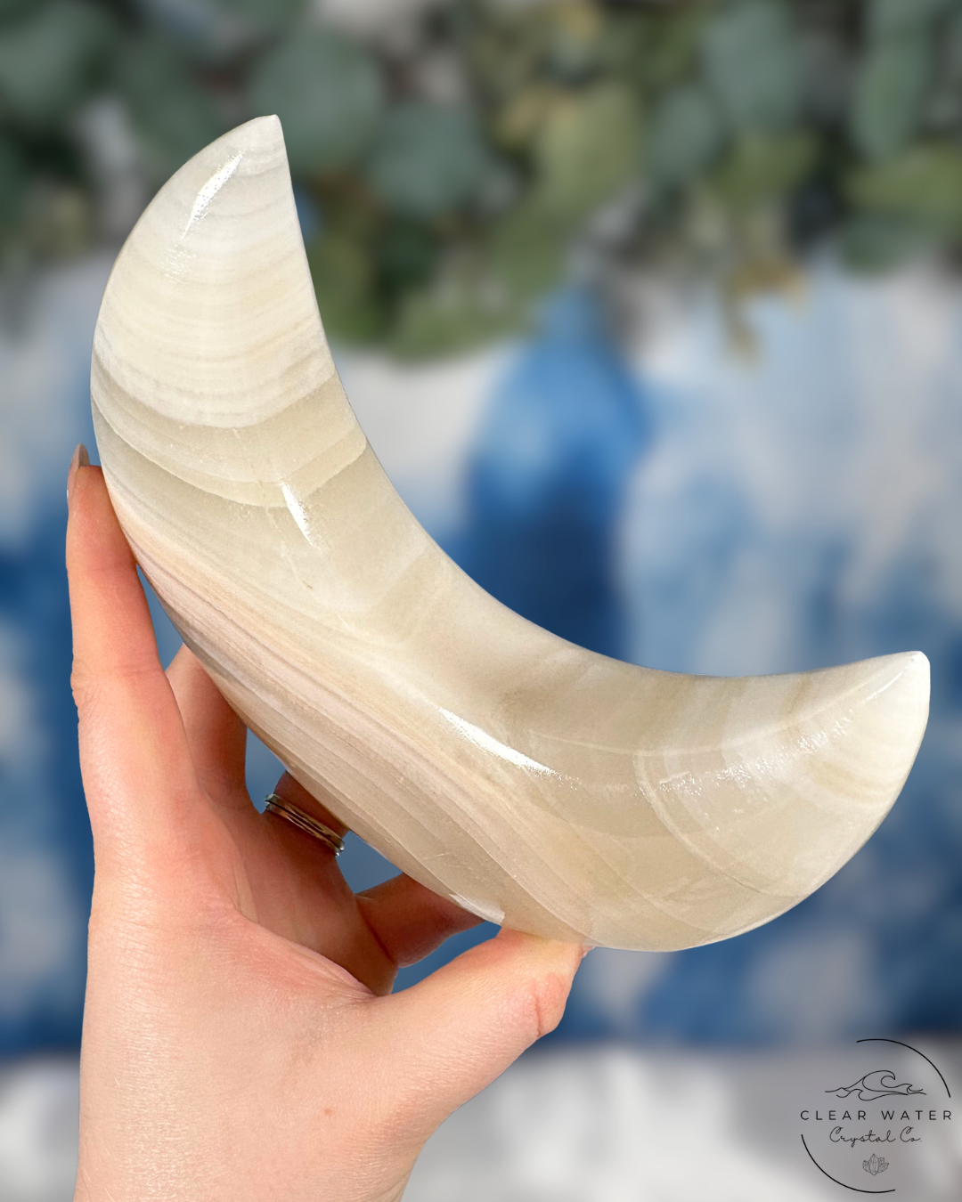 Mexican White Onyx Standing Moon Carving